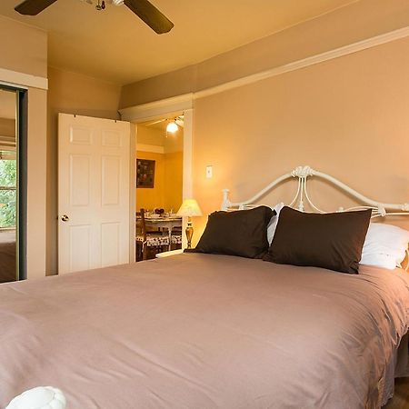 Hollywood Hills Suites 로스앤젤레스 외부 사진