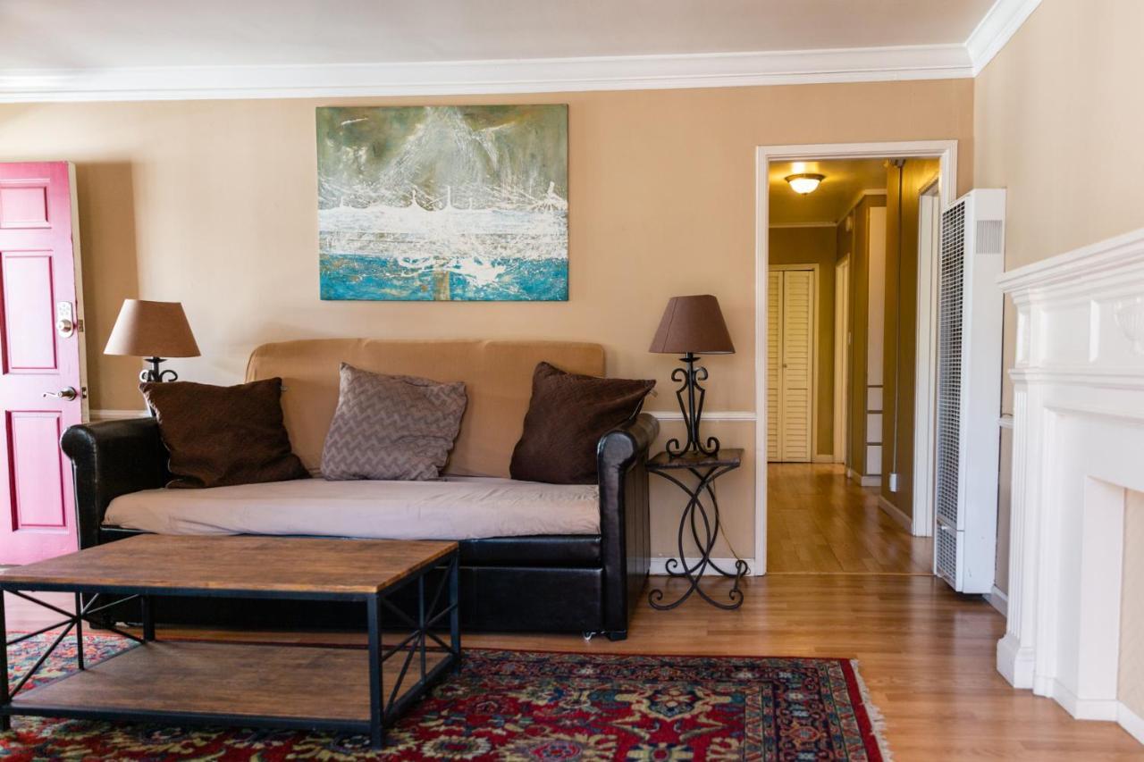 Hollywood Hills Suites 로스앤젤레스 외부 사진