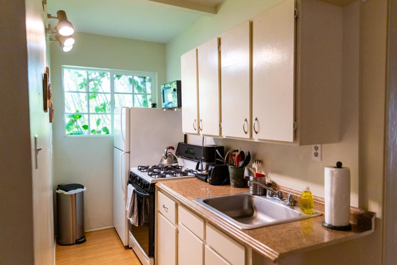 Hollywood Hills Suites 로스앤젤레스 외부 사진