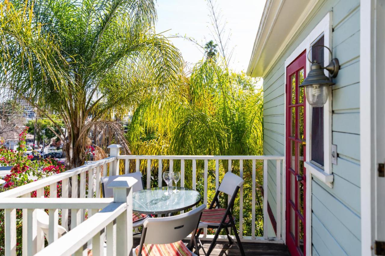 Hollywood Hills Suites 로스앤젤레스 외부 사진