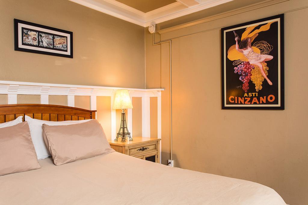 Hollywood Hills Suites 로스앤젤레스 외부 사진